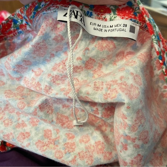 BNWOT Zara women’s  red floral tie up‎ cropped shirt top in size medium - Picture 8 of 9